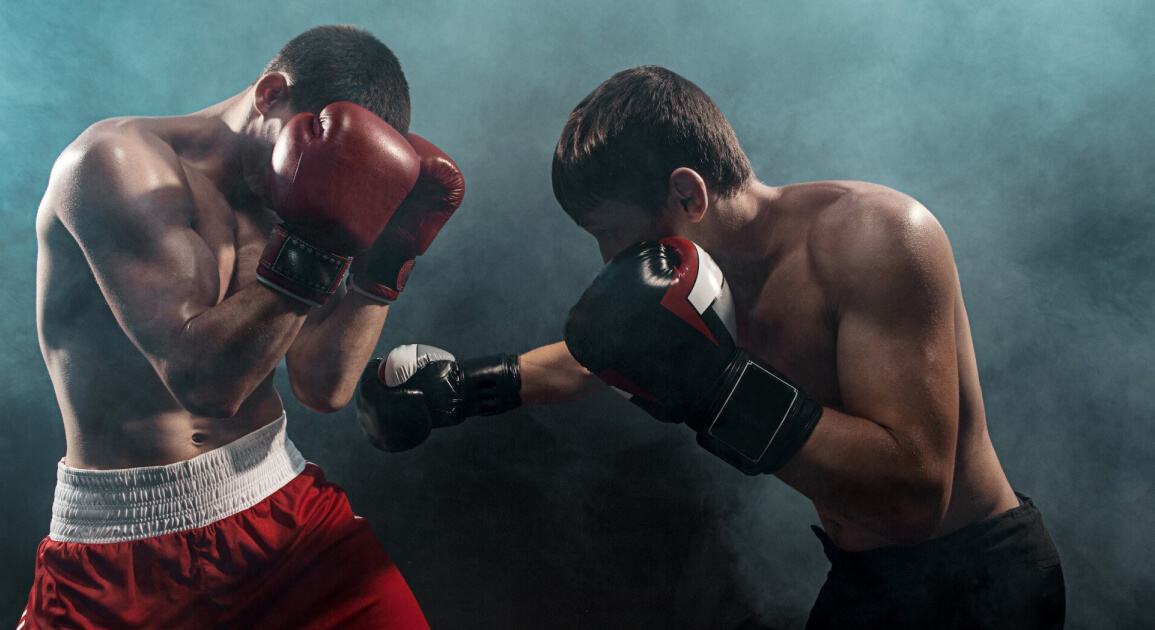 Play Hard, Stay Stylish: Trendy Sports Accessories for Athletes